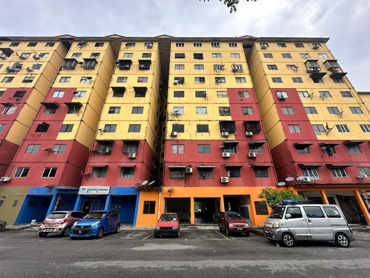 Pangsapuri Pendamar B  Port Klang