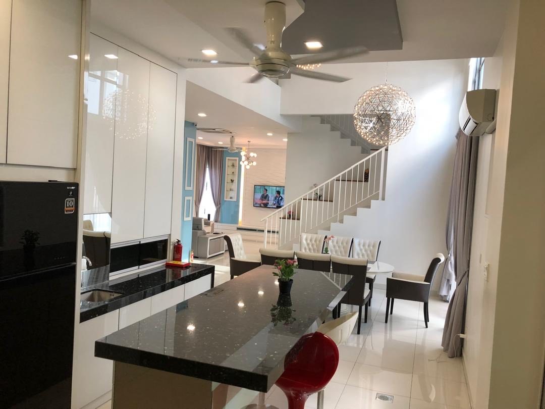 3 Storey Bungalow