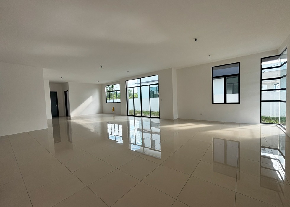 Double Storey Semi-D @ DESA IMPIAN, ALMA