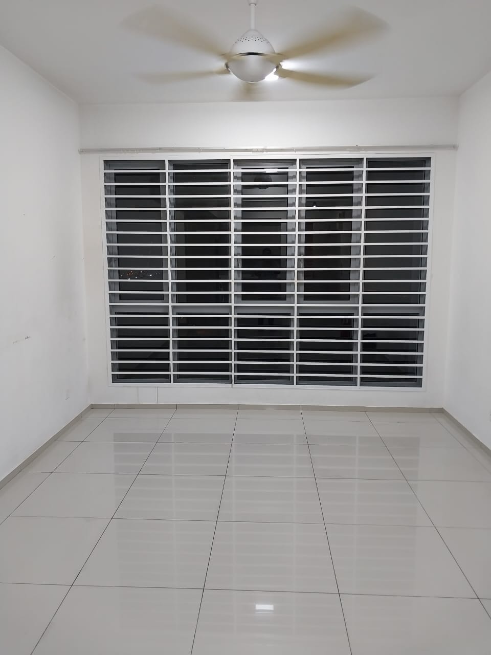GRAVIT8 CONDO