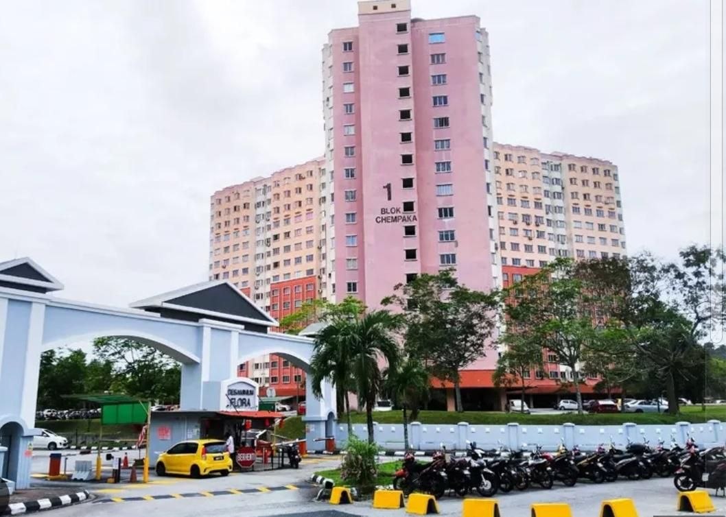 Desaminium Flora, Lestari Perdana, Seri Kembangan
