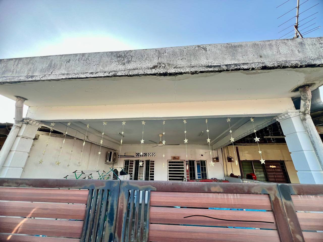 Teres 1 tingkat taman setia jaya banting