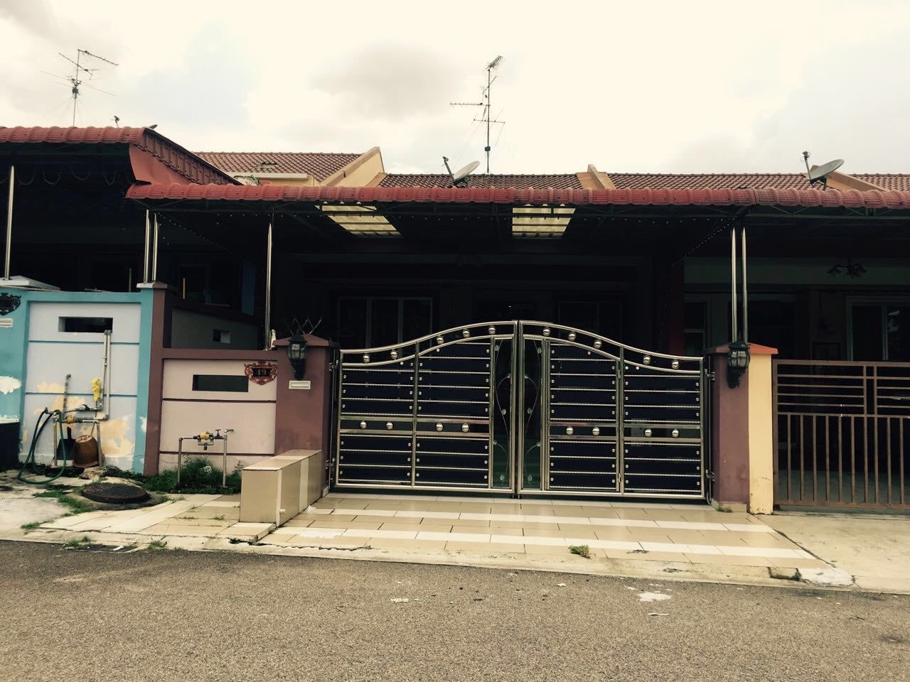 TAMAN BESTARI INDAH SINGLE STOREY TERRACE (OPEN FACING VIEW)