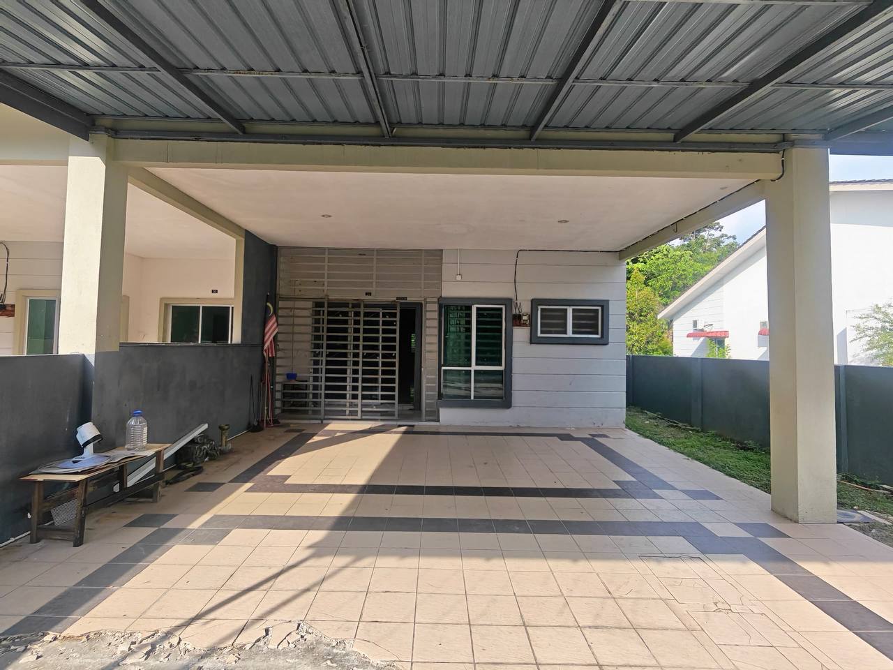 RUMAH TERES 1 TINGKAT