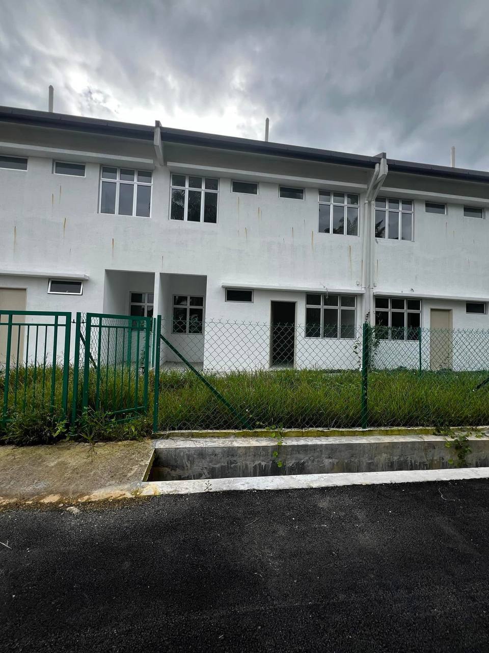 Rumah Baru 2 Tingkat, Taman Merbah, Olak Lempit