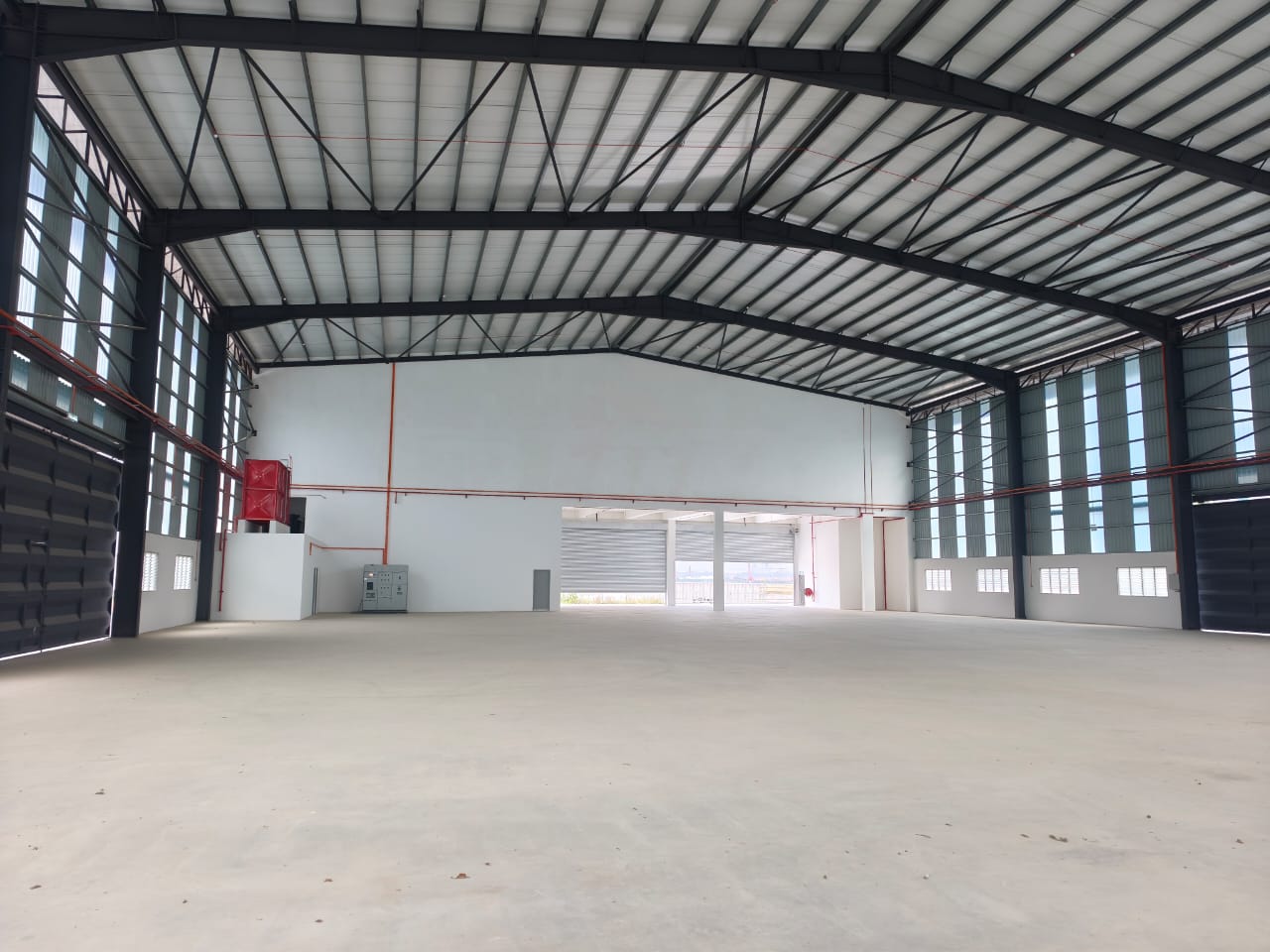 DETACHED FACTORY