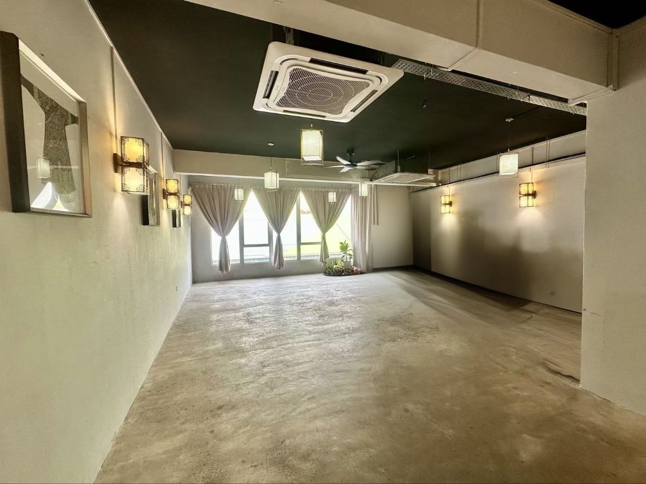 SHOPLOT FIRST FLOOR FOR RENT @ T.U.T.A